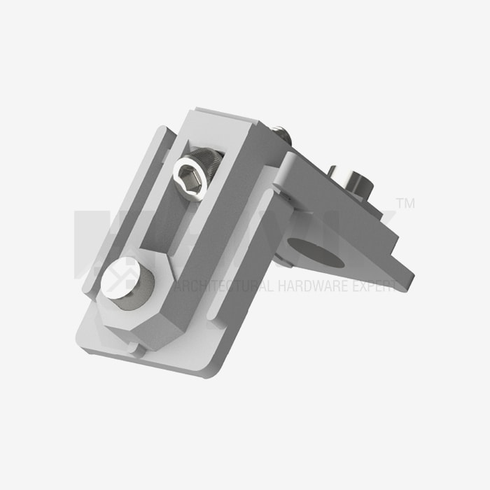 14X36MM CASTED CORNER CLEAT